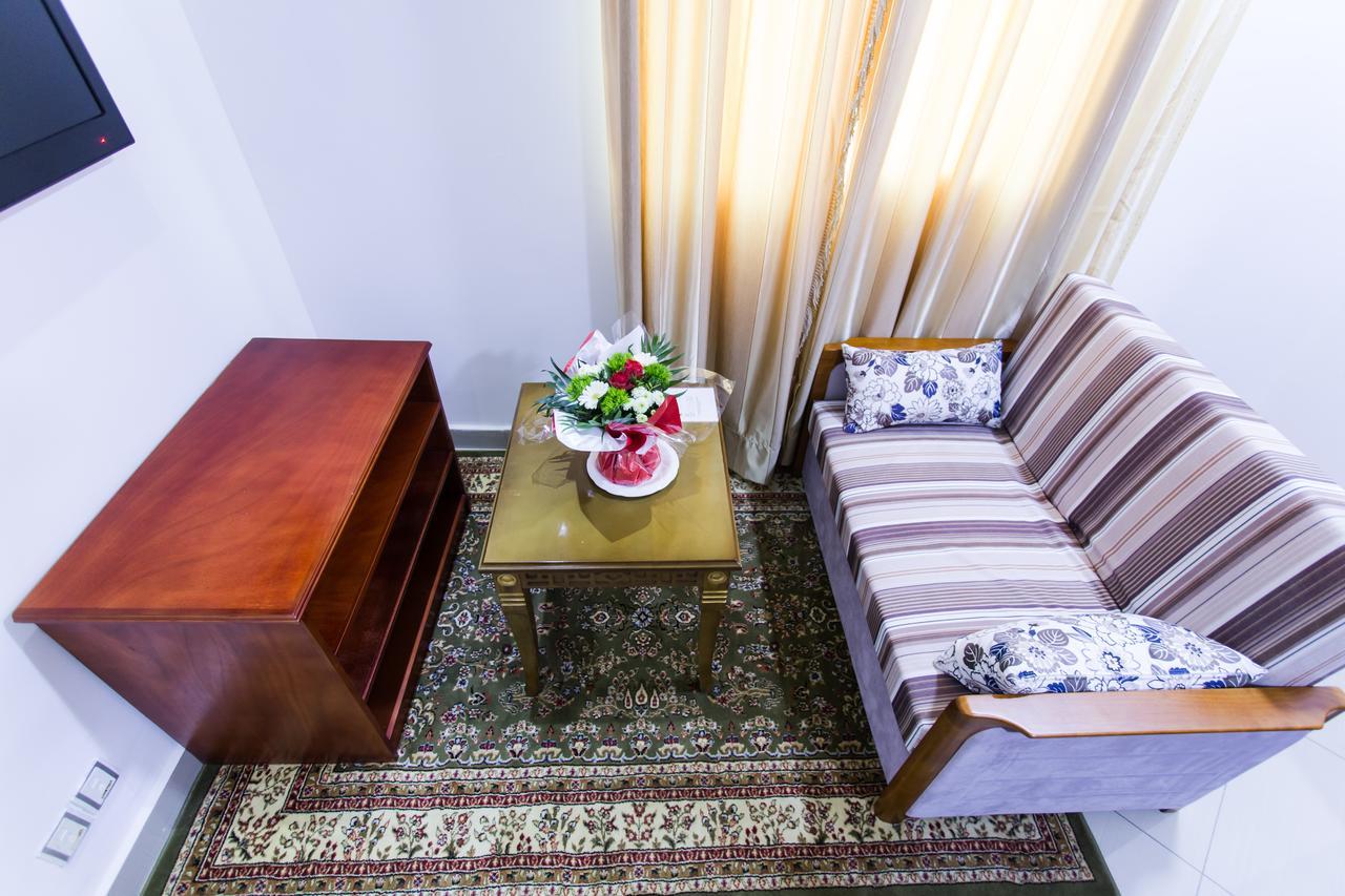 Residence Hoteliere Le Jomonia Libreville Eksteriør bilde